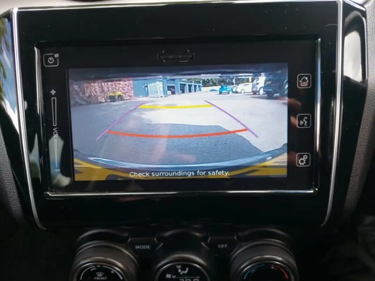2022-suzuki-swift-12-dualjet-sz5-big-13