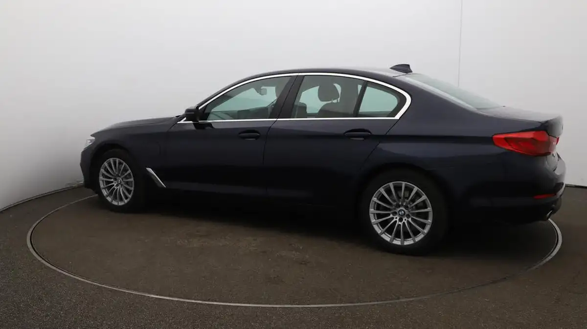 2020-bmw-5-series-20-530e-se-252ps-iperformance-saloon-4d-auto-big-46
