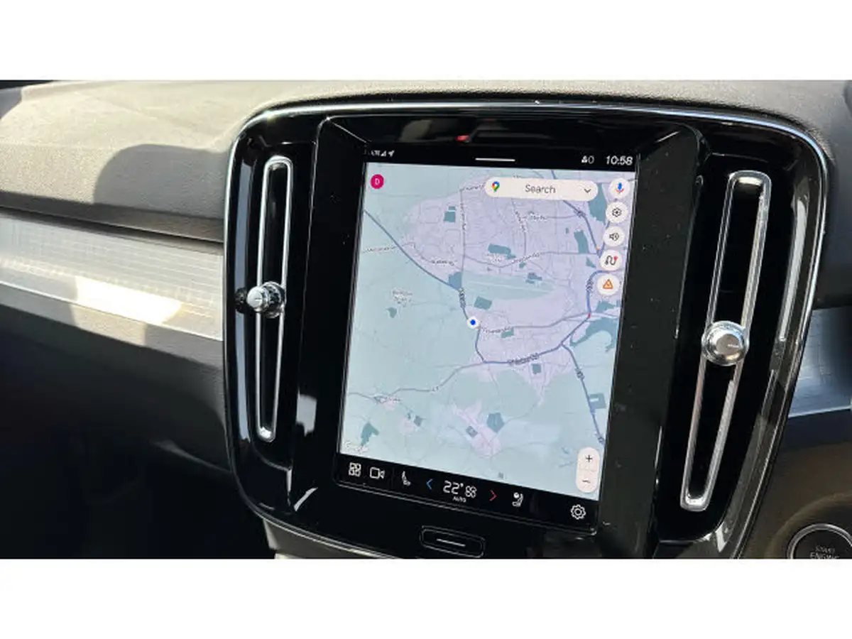 2023-volvo-xc40-20-b3-plus-big-28
