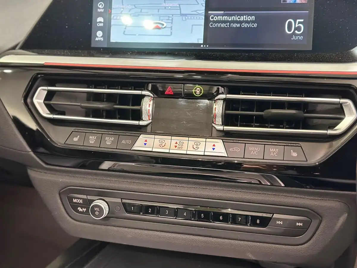 2022-bmw-z4-30-m40i-big-25