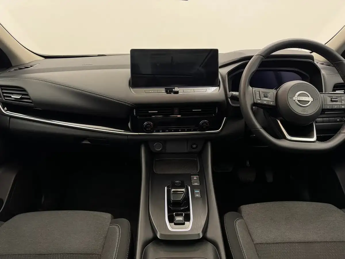 2024-nissan-qashqai-15-n-connecta-big-10