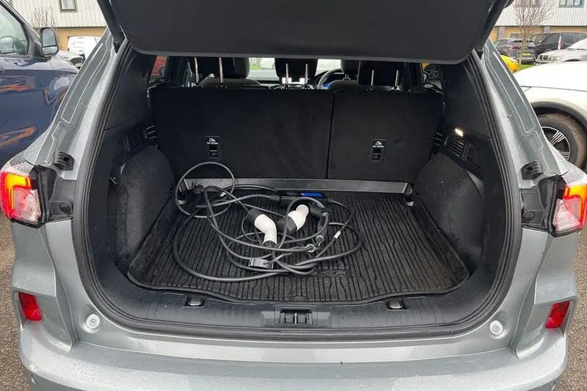 2022-ford-kuga-25t-st-line-x-edition-225ps-phev-big-20