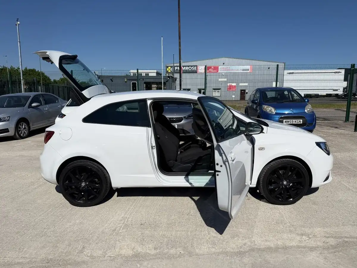 2017-seat-ibiza-12-tsi-fr-technology-110ps-sportcoupe-3d-big-16