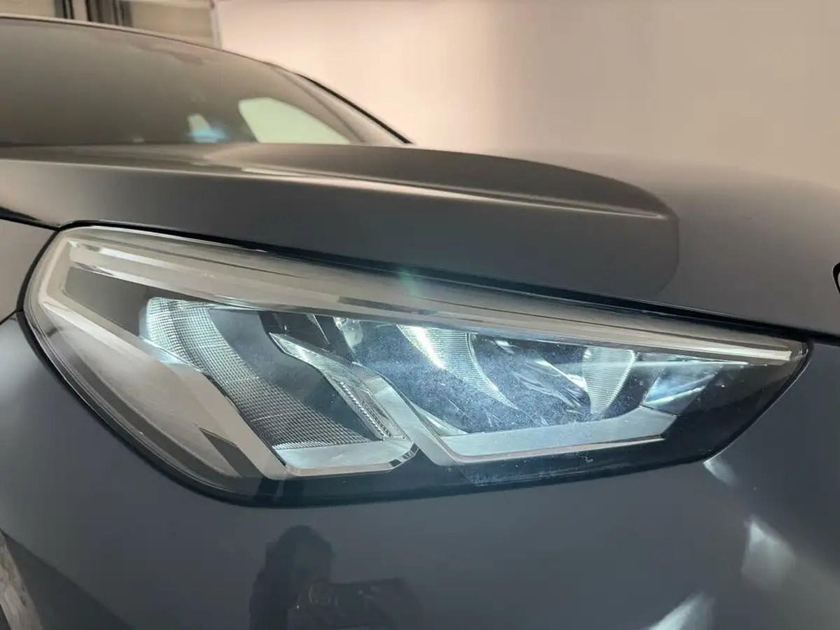 2024-bmw-ix1-e-edrive20-m-sport-big-57