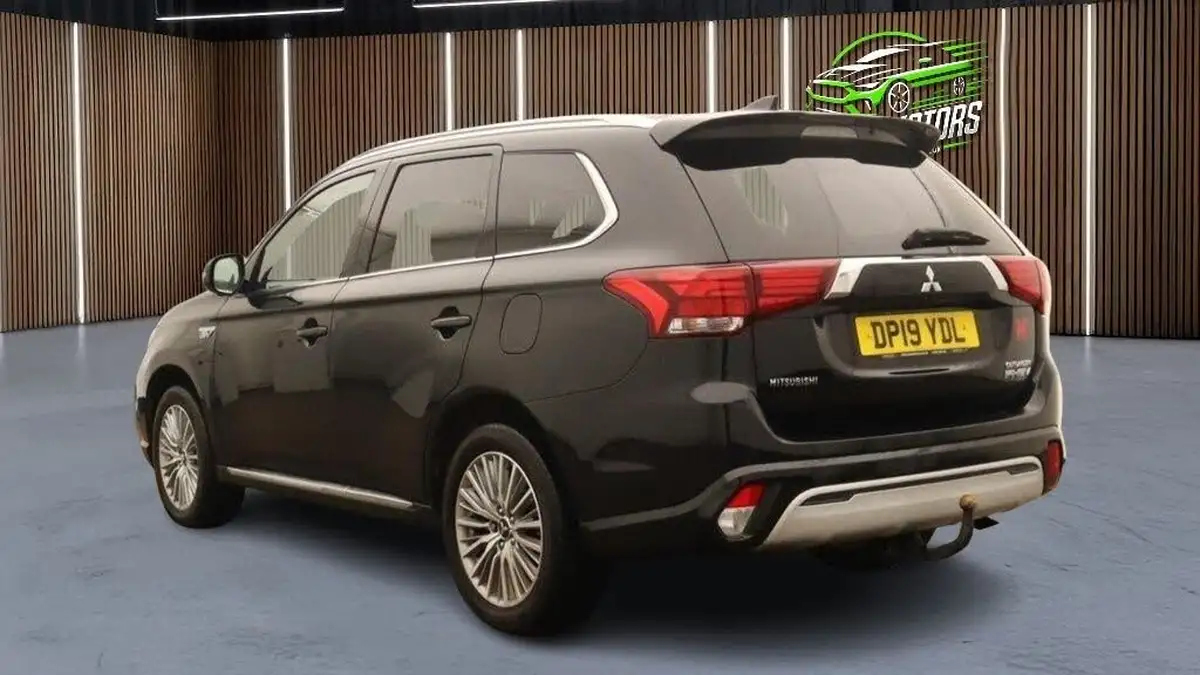 2019-mitsubishi-outlander-24-4h-phev-big-4