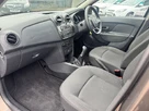 2017-dacia-sandero-10-sce-ambiance-small-36