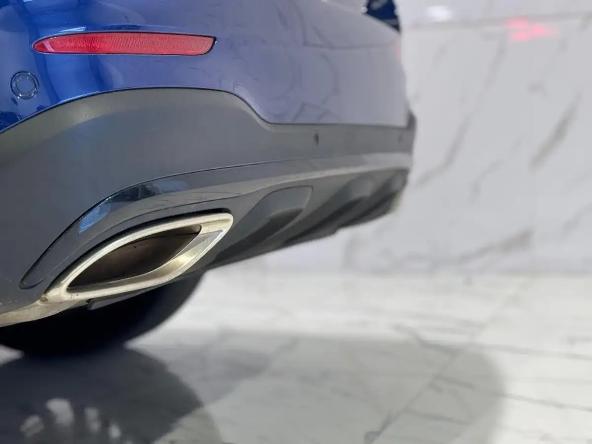 2018-mercedes-benz-glc-class-20-glc250-amg-line-premiumss-station-wagon-5d-big-47