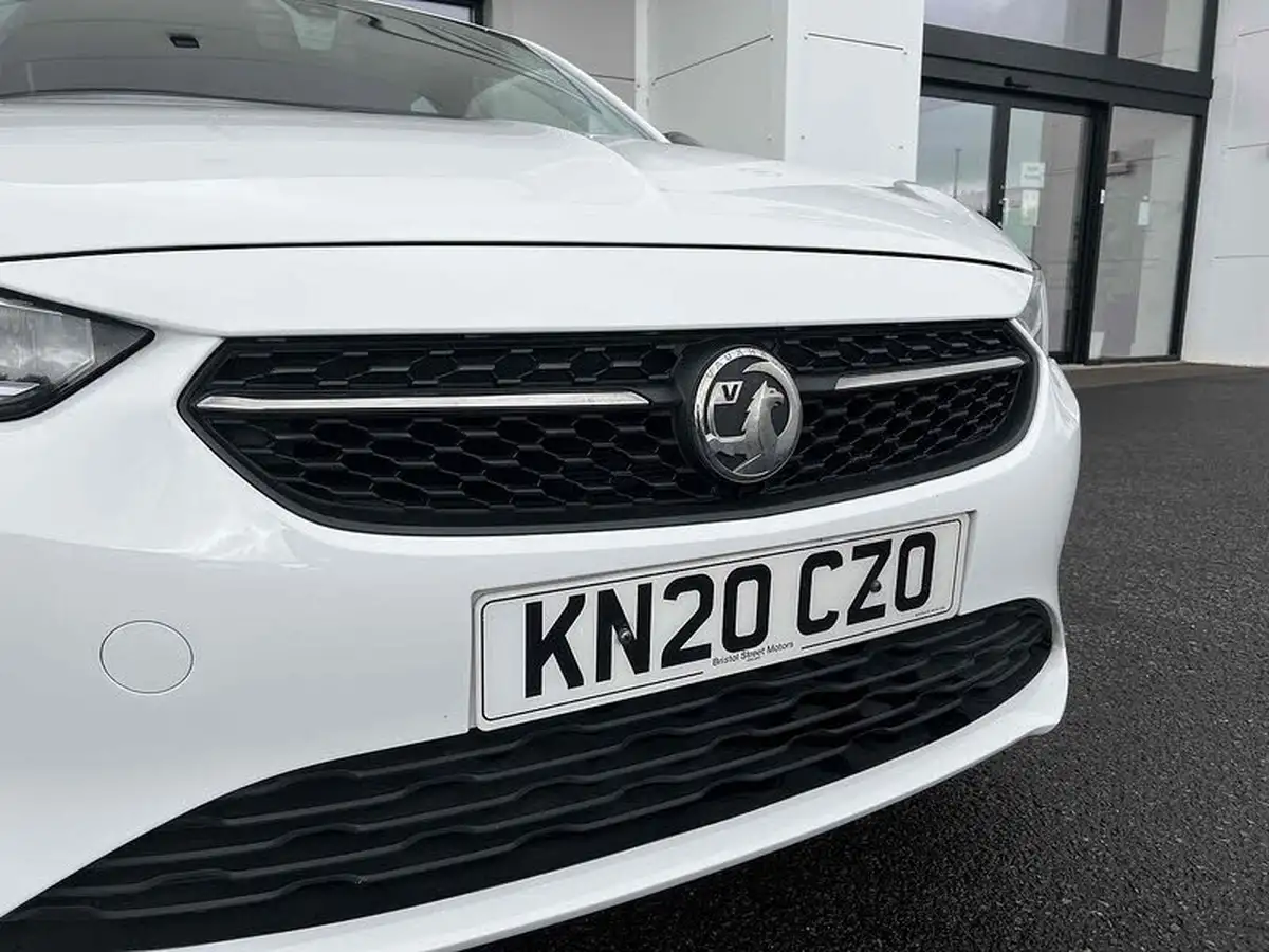 2020-vauxhall-corsa-12i-se-big-9