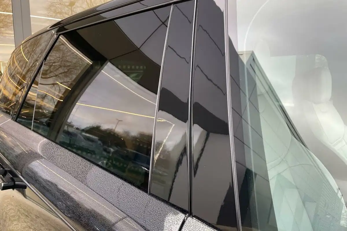 2024-land-rover-range-rover-sport-30-d300-dynamic-se-big-23
