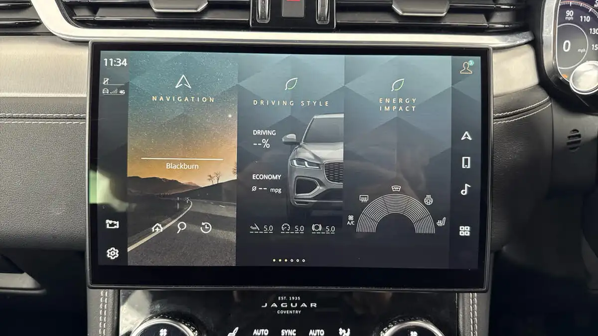 2021-jaguar-f-pace-20-p400e-s-big-11