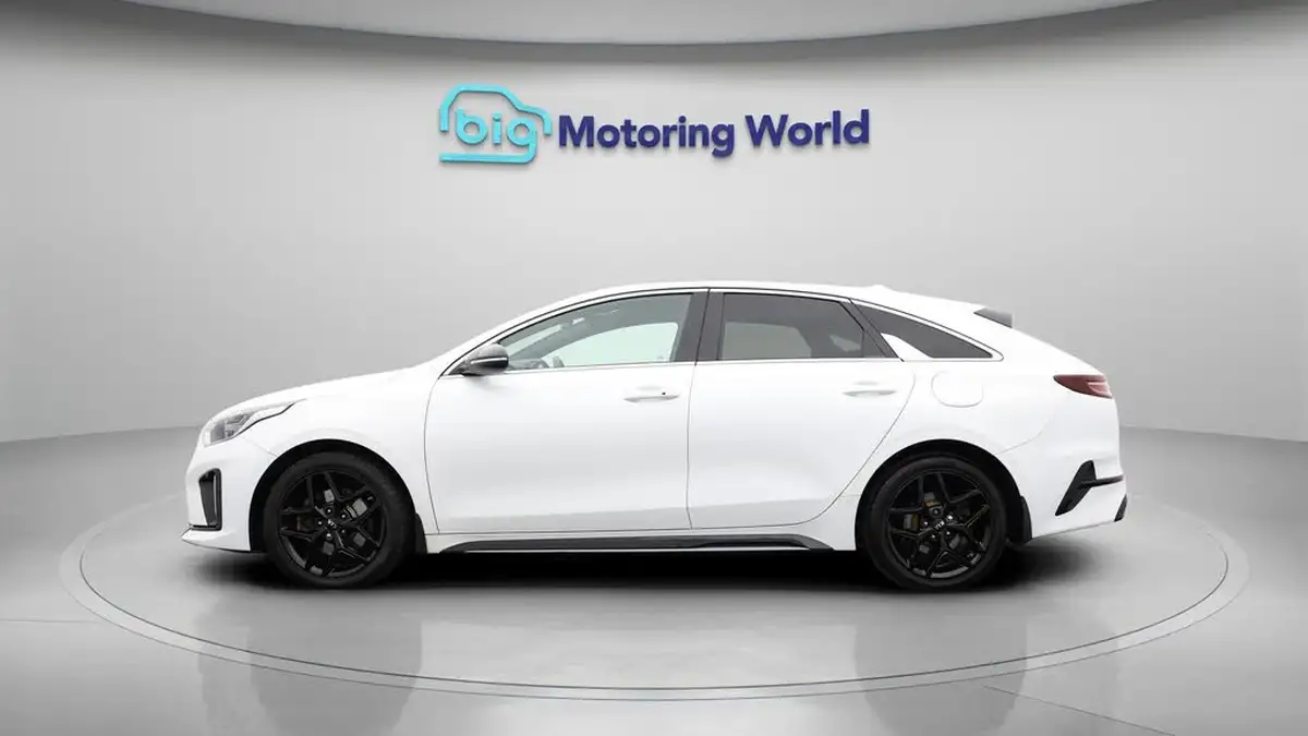 2019-kia-pro-ceed-16crdi-gt-line-station-wagon-5d-dct-big-4