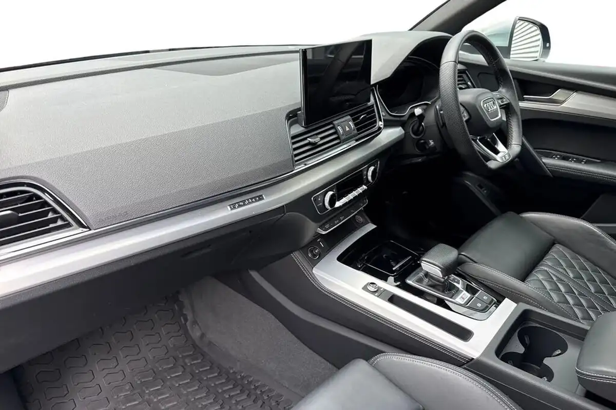 2022-audi-sq5-30tdi-station-wagon-big-14