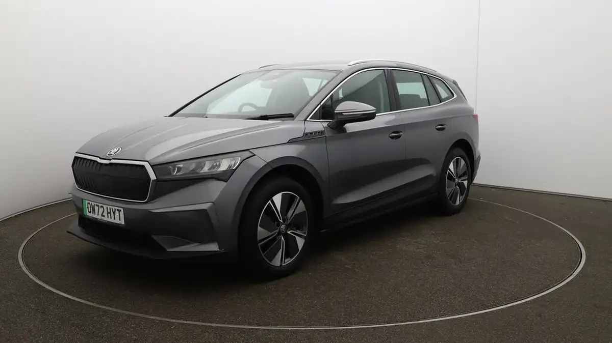 2022-skoda-enyaq-e-60-big-69