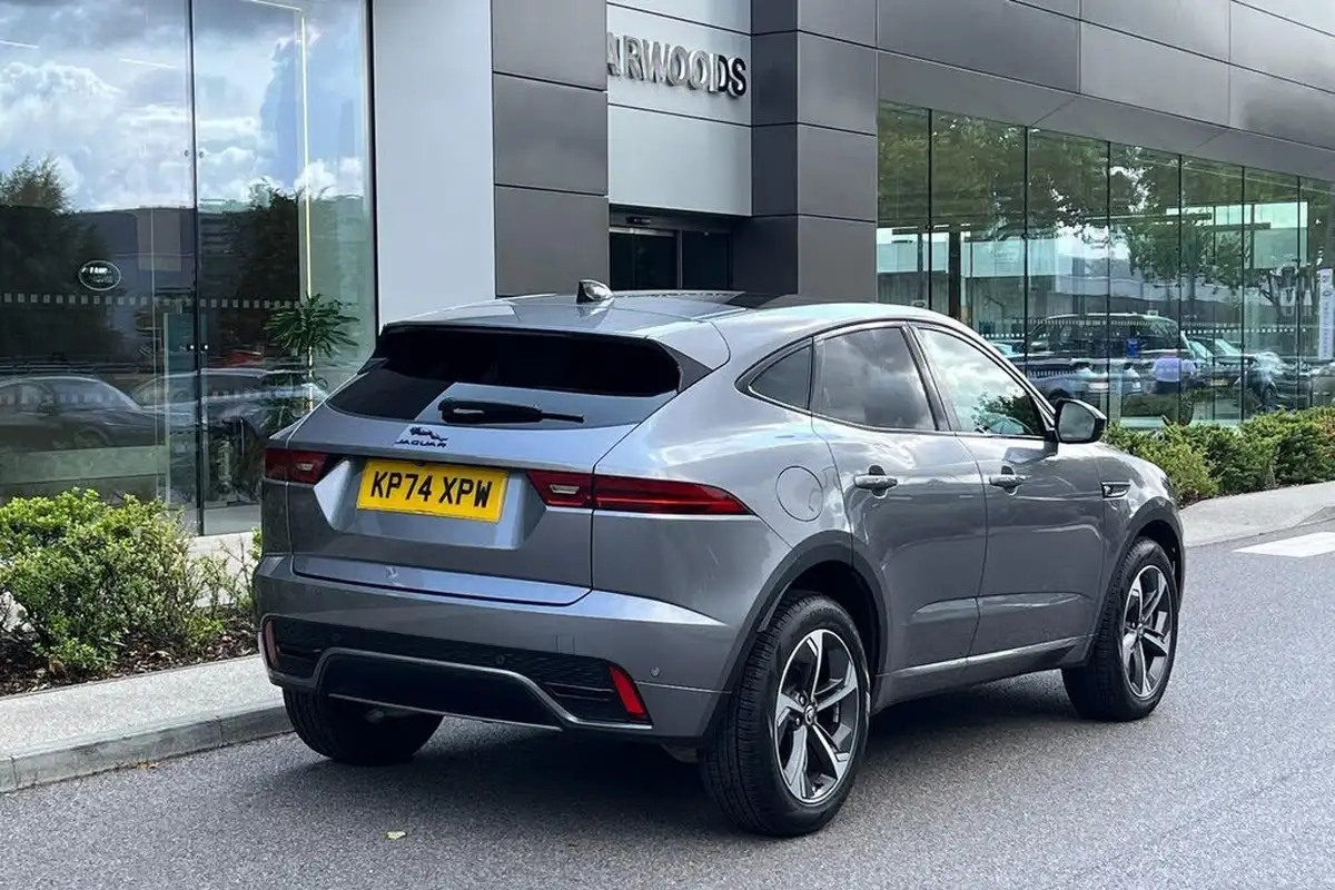 2024-jaguar-e-pace-20-d200-r-dynamic-se-black-big-9