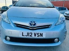 2012-toyota-prius-small-10