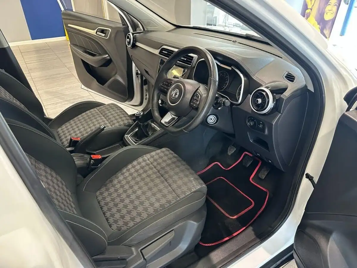 2018-mg-zs-suv-15-vti-tech-excite-big-8