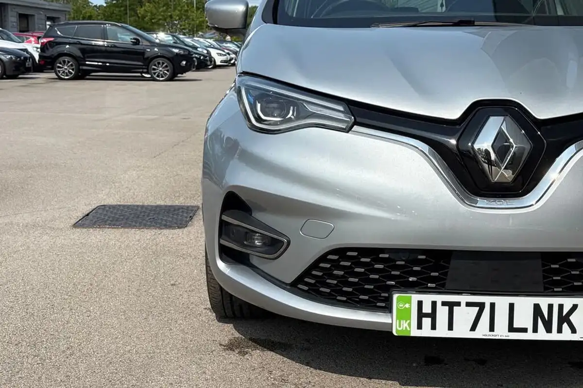 2022-renault-zoe-e-gt-line-big-24