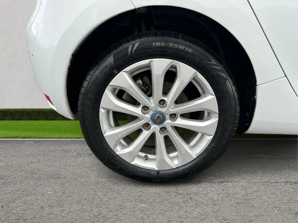 2021-renault-zoe-e-i-iconic-110ps-r110ze50-big-8