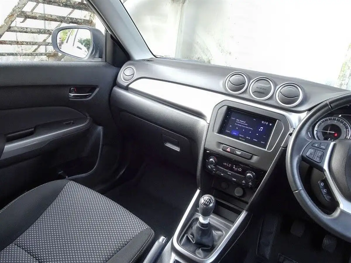 2022-suzuki-vitara-14-boosterjet-sz-t-big-28