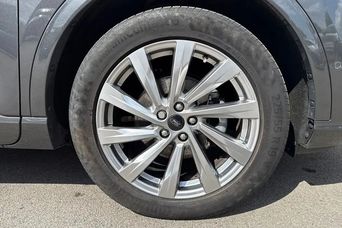 2022-ford-kuga-25t-vignale-190ps-fhev-big-9