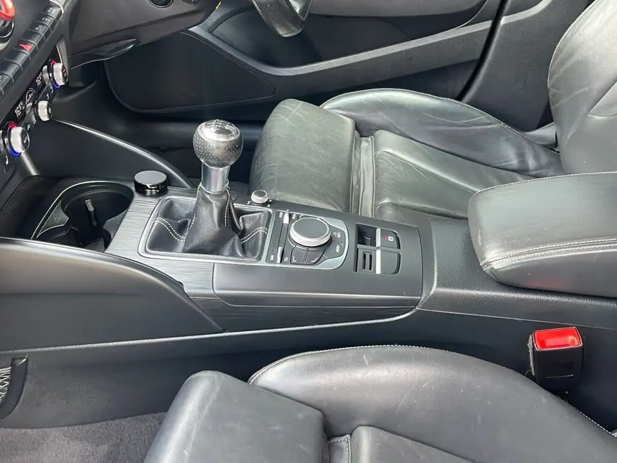 2015-audi-a3-20-tdi-s-line-150ps-sportback-5d-big-52