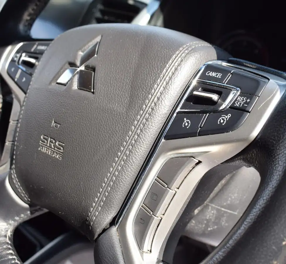 2021-mitsubishi-l200-22di-d-warrior-big-18
