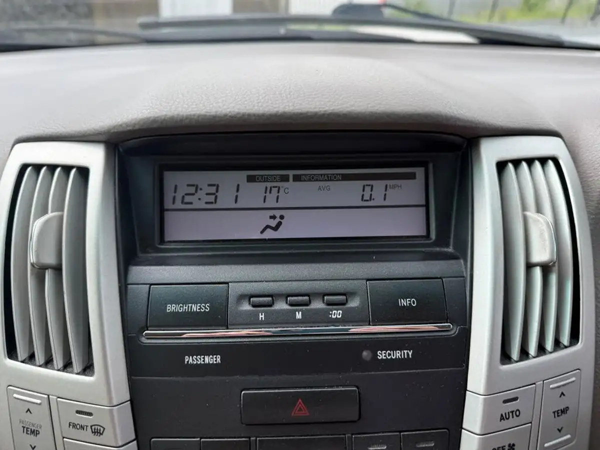 2005-lexus-rx-300-30-limited-edition-big-72