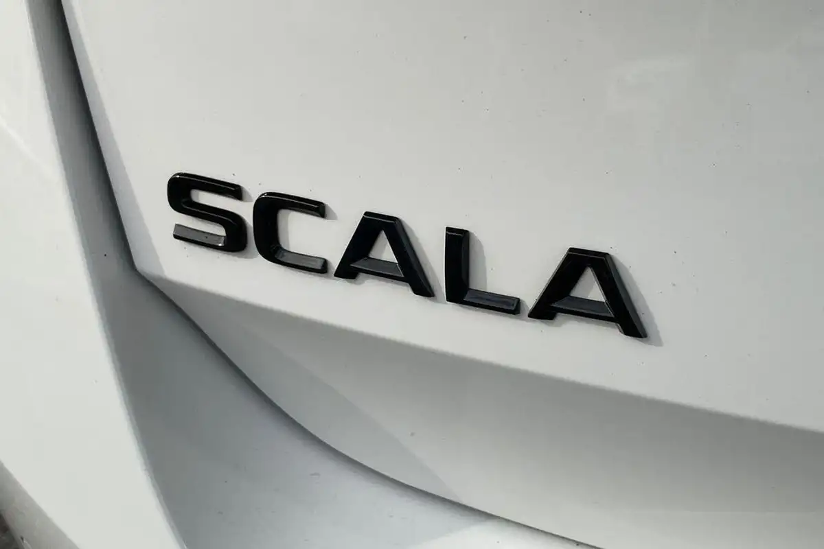 2021-skoda-scala-10-tsi-monte-carlo-dsg-big-47