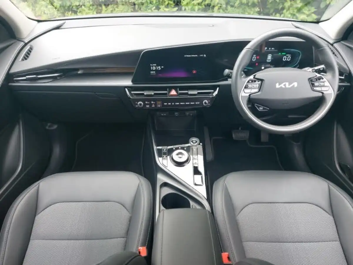 2024-kia-niro-16-gdi-127bhp-hev-132kwh-big-2