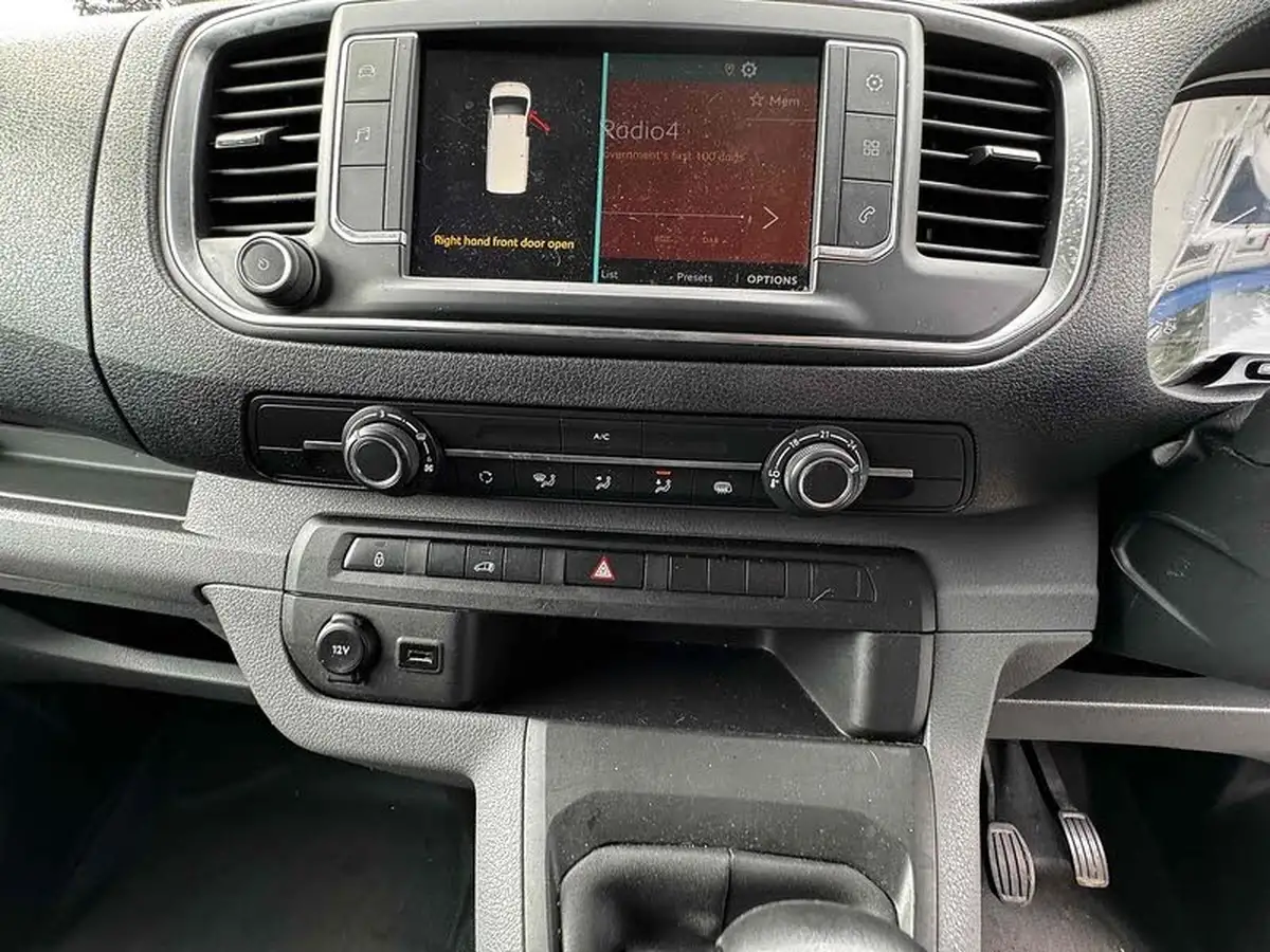 2022-citroen-dispatch-20bluehdi-enterprise-pro-m-1400-big-21