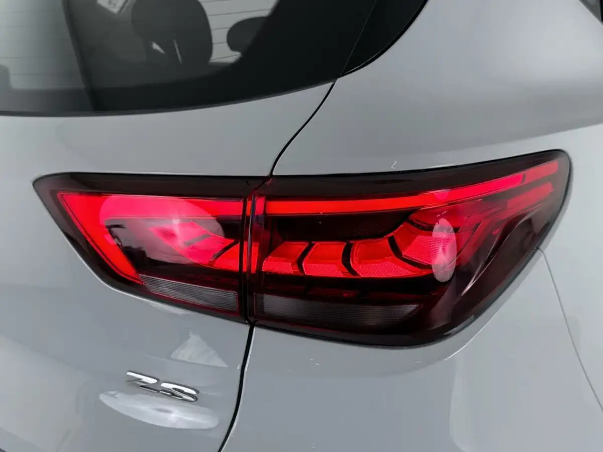 2021-mg-zs-suv-10t-gdi-exclusive-auto-big-8