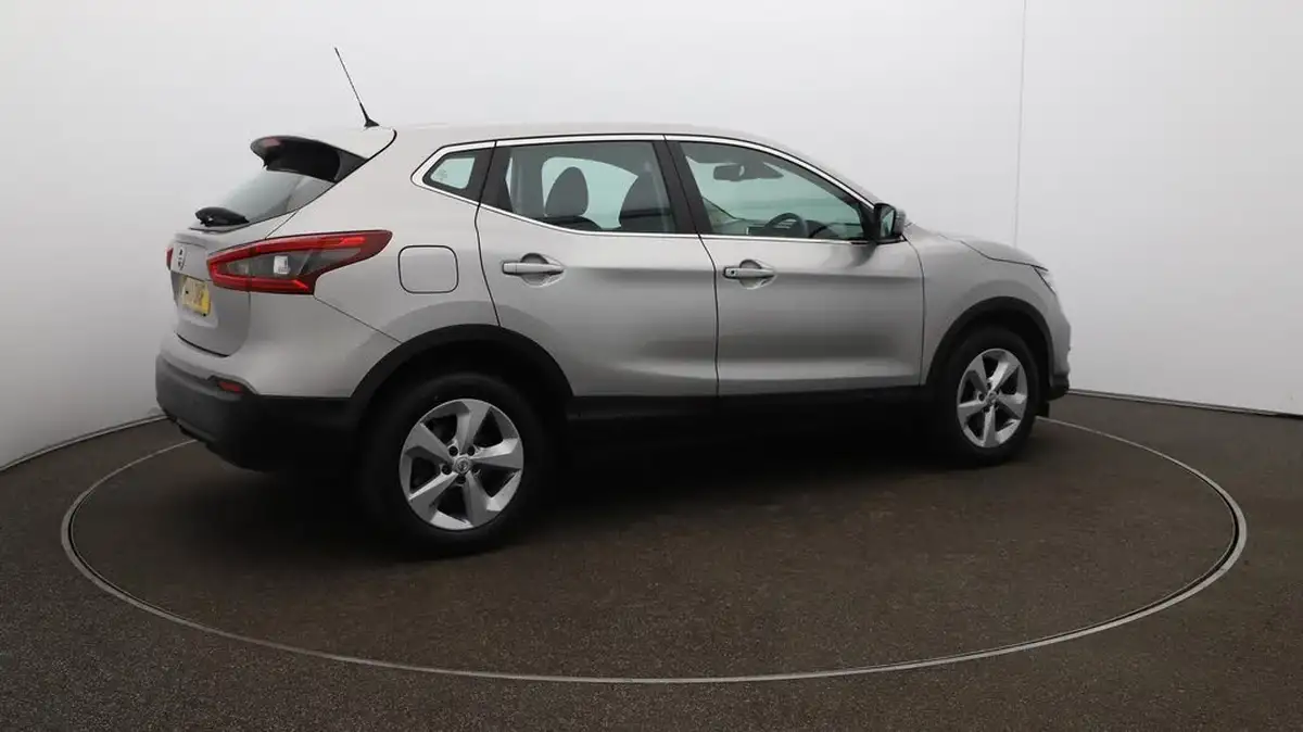 2018-nissan-qashqai-12-dig-t-acenta-big-50