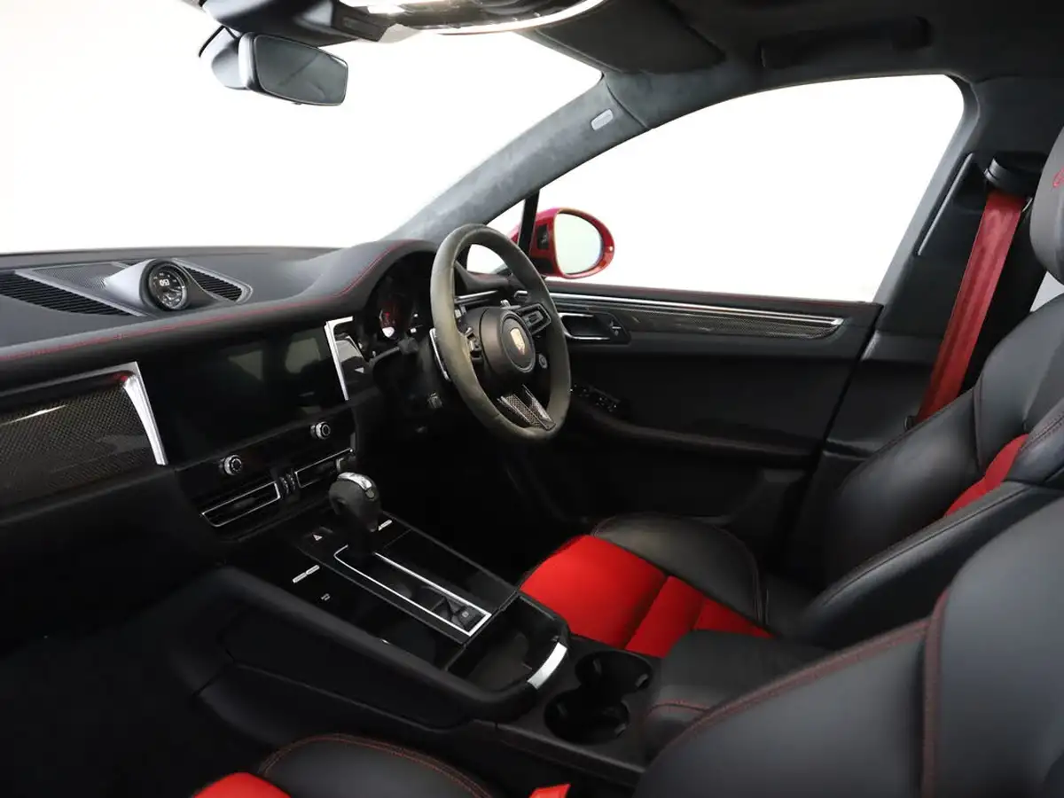 2022-porsche-macan-29-v6-gts-big-41