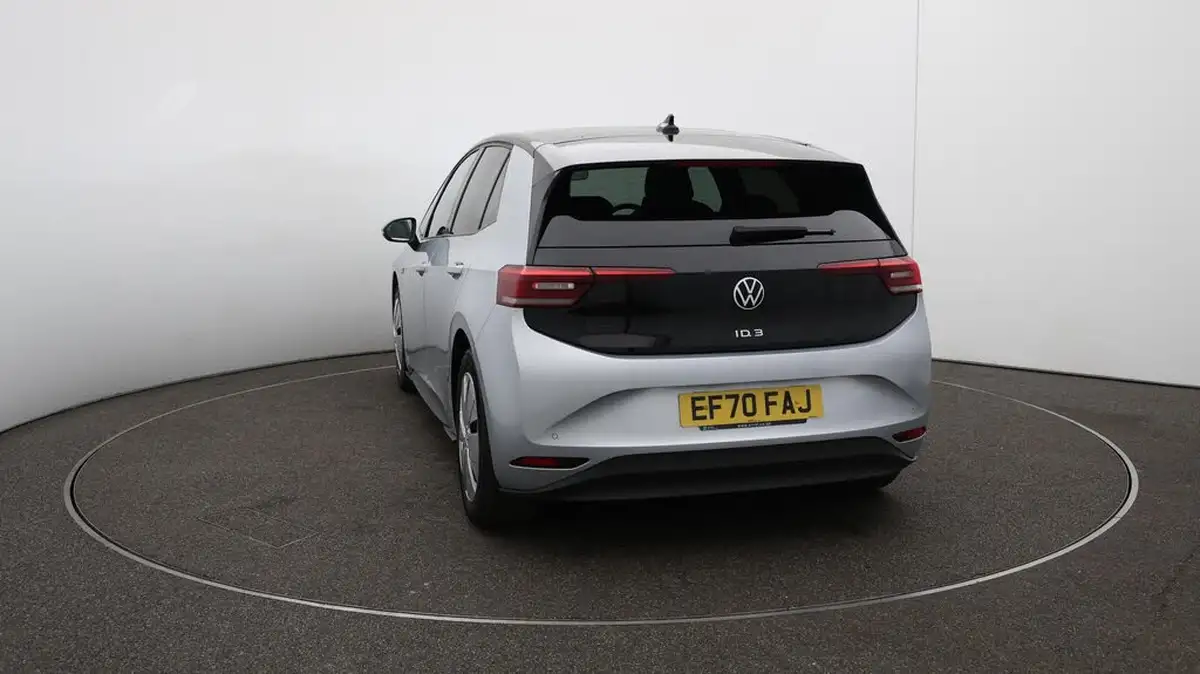 2020-volkswagen-id3-e-style-big-62