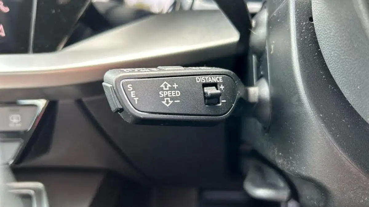 2022-audi-a3-10-30-tfsi-sportback-5d-s-tronic-big-24