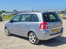 2010-vauxhall-zafira-16-exclusiv-115ps-small-3