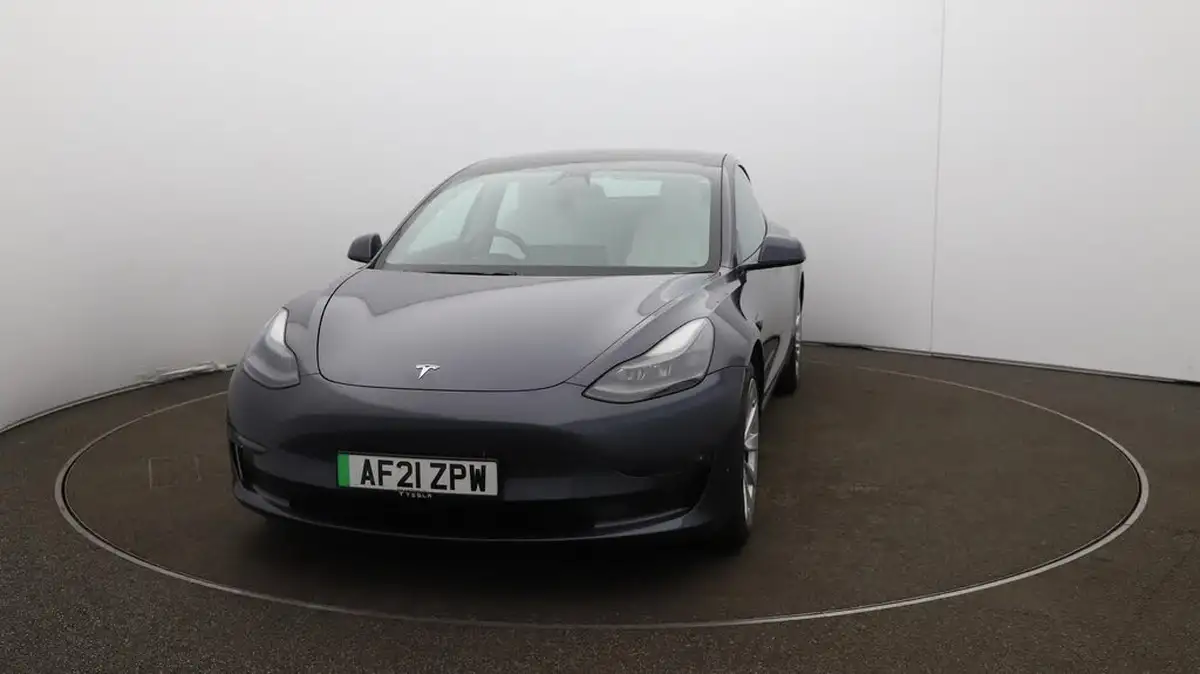 2021-tesla-model-3-e-long-range-4x4-big-30