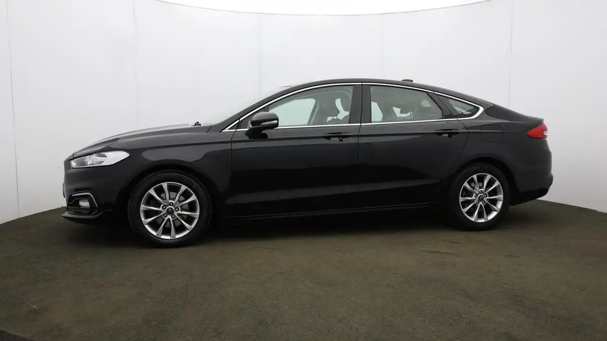 2021-ford-mondeo-20tdci-zetec-edition-hatchback-auto-big-34