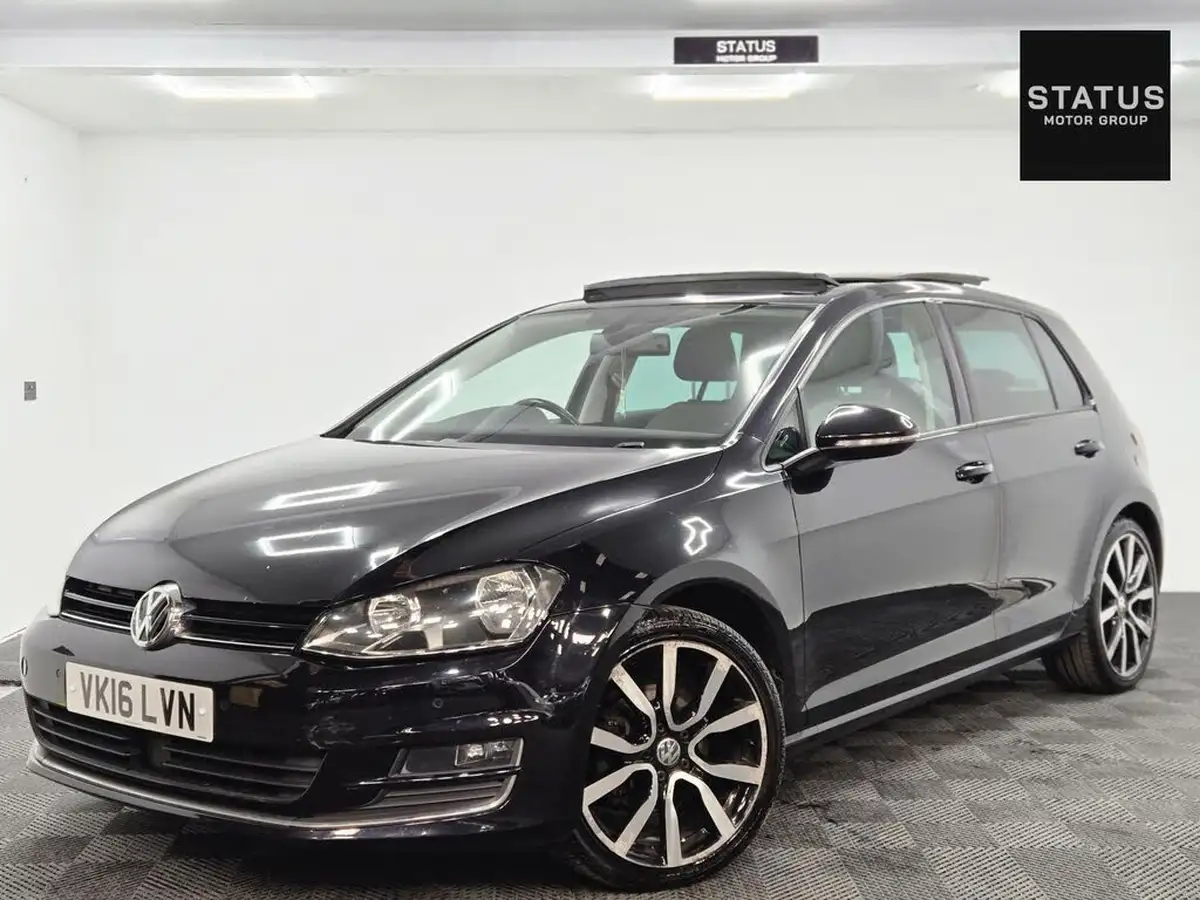2016-volkswagen-golf-20tdi-gt-hatchback-5d-dsg-big-3