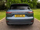 2018-porsche-cayenne-30-v6-small-5