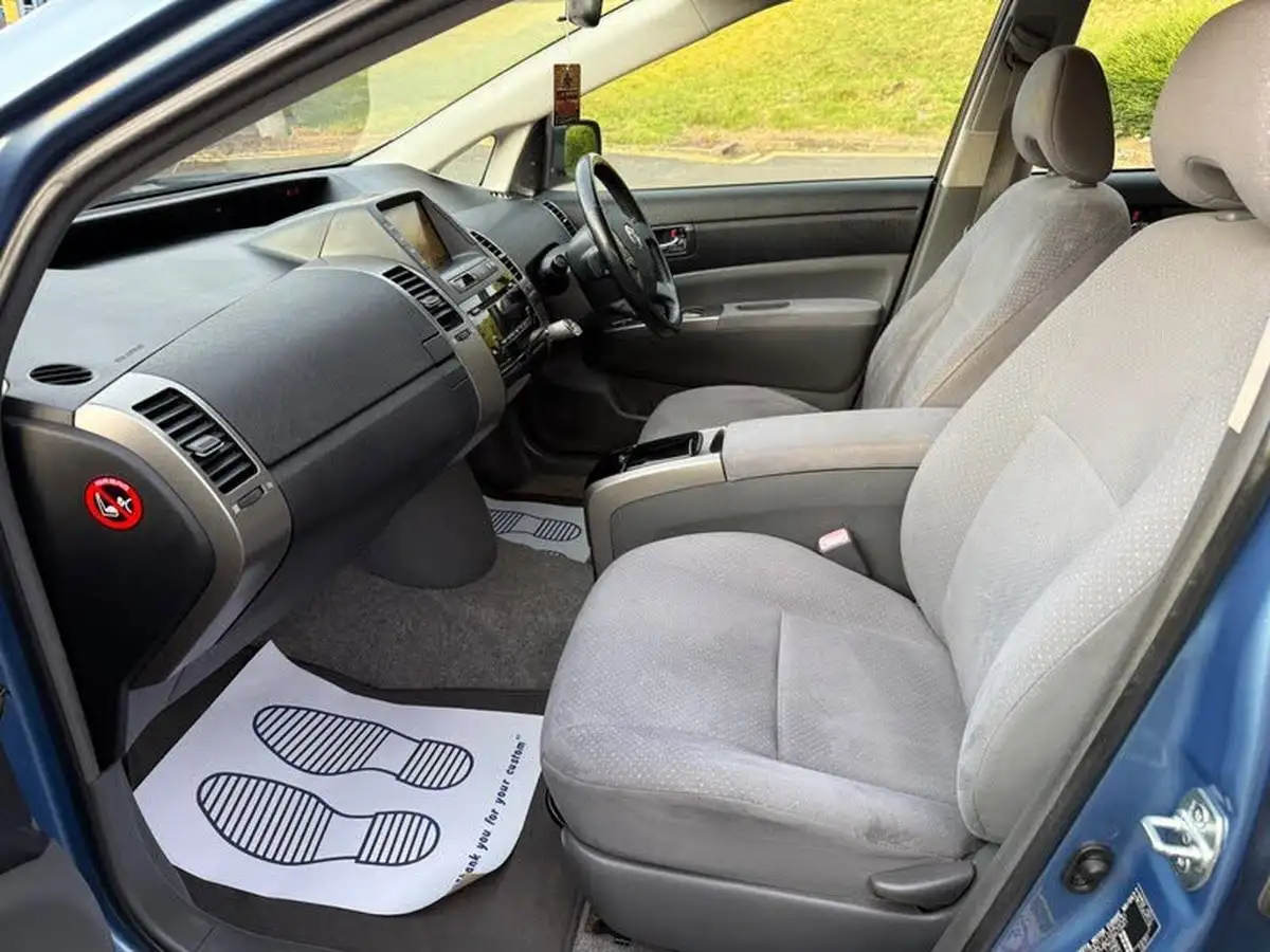 2007-toyota-prius-15-vvt-i-t-spirit-big-16