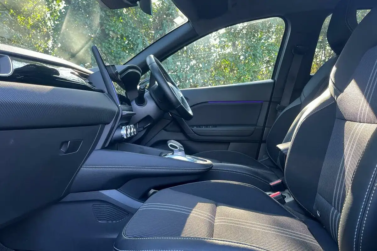 2023-renault-captur-16-e-tech-engineered-145ps-full-big-3