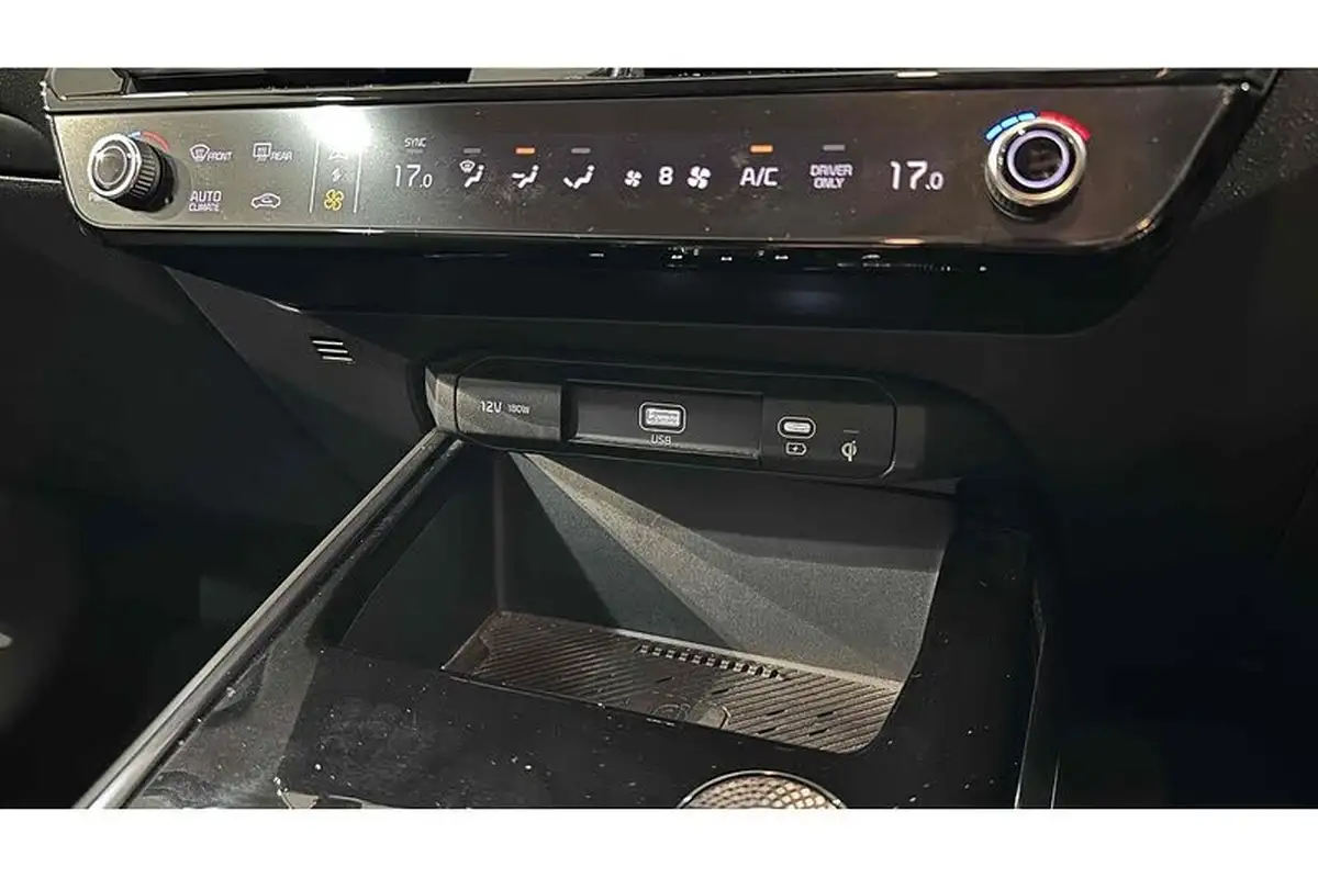2022-kia-e-niro-ev-3-big-48