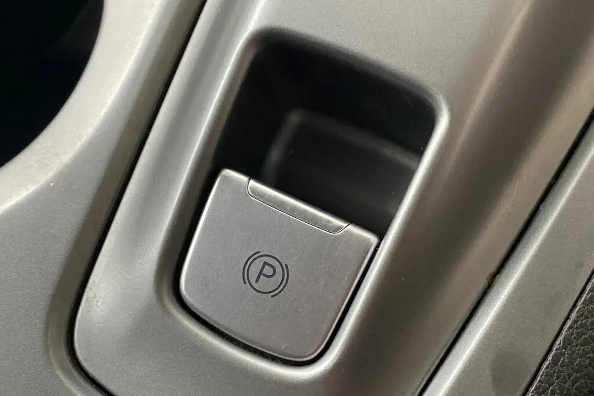 2021-hyundai-kona-e-premium-204ps-64kwh-7kw-obc-big-31