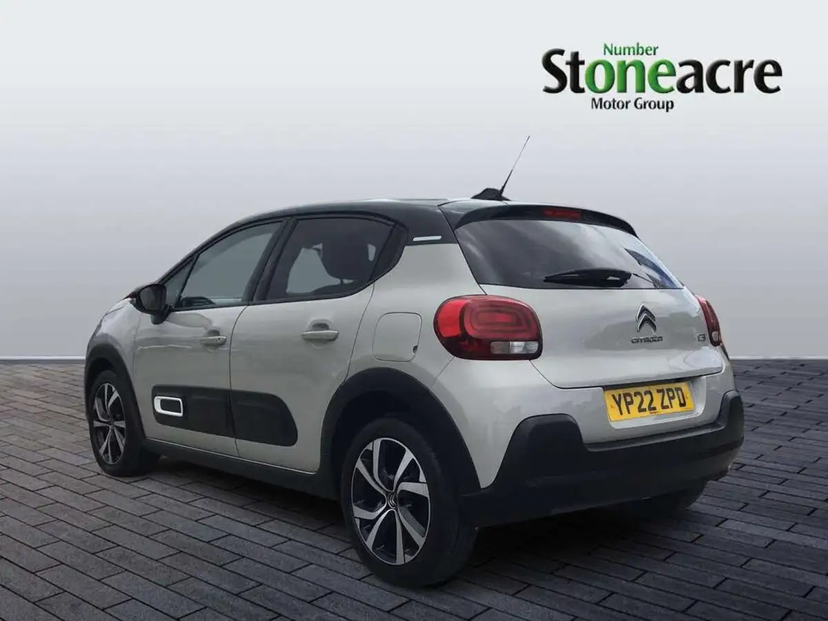 2022-citroen-c3-12-puretech-shine-plus-83ps-ss-big-3
