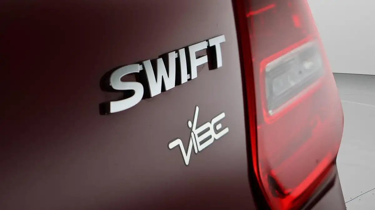 2021-suzuki-swift-12-dualjet-sz-l-big-20