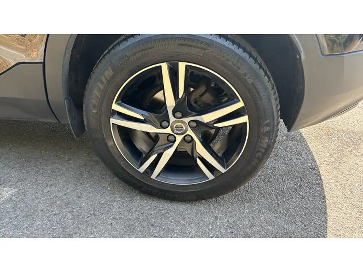 2020-volvo-xc40-20td-d3-r-design-geartronic-big-46