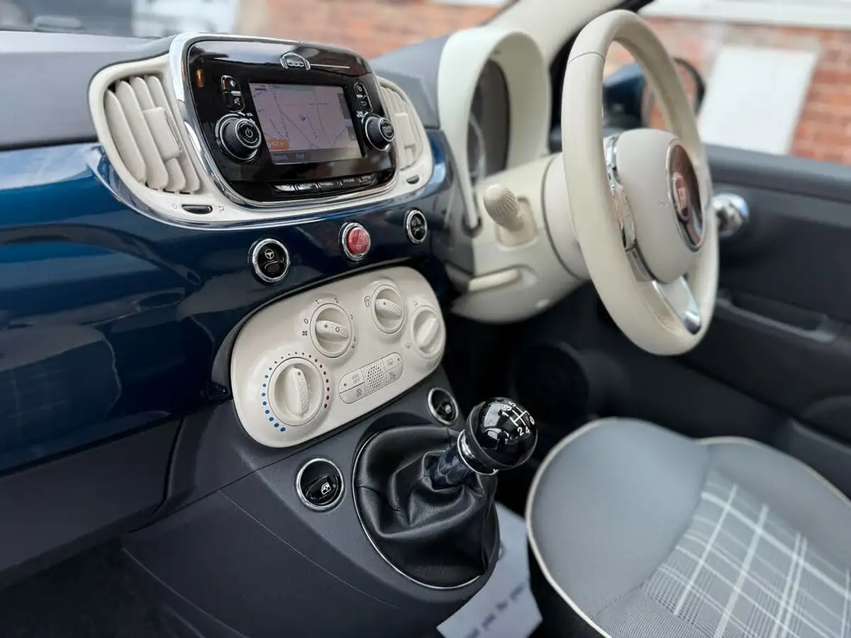 2016-fiat-500-12-lounge-big-33