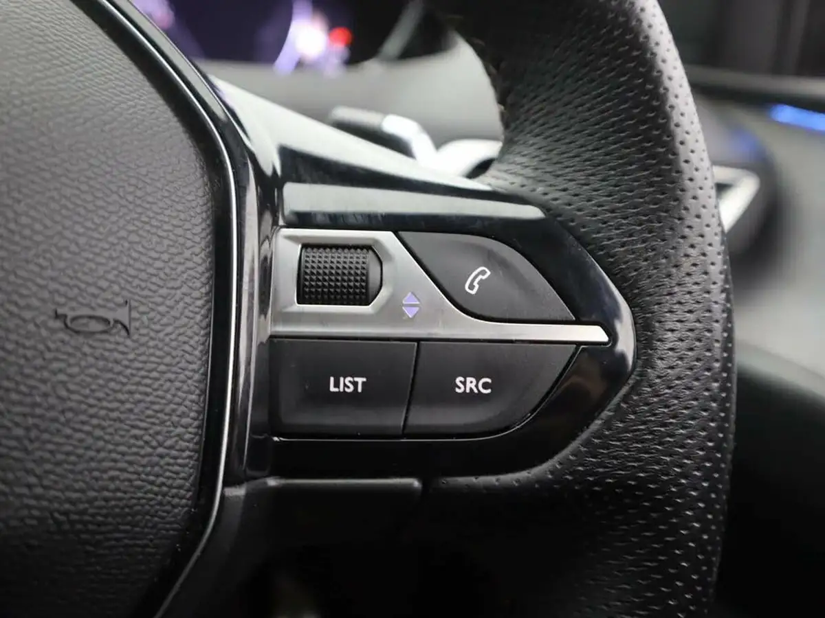 2023-peugeot-5008-suv-15-bluehdi-gt-130ps-eat8-big-25
