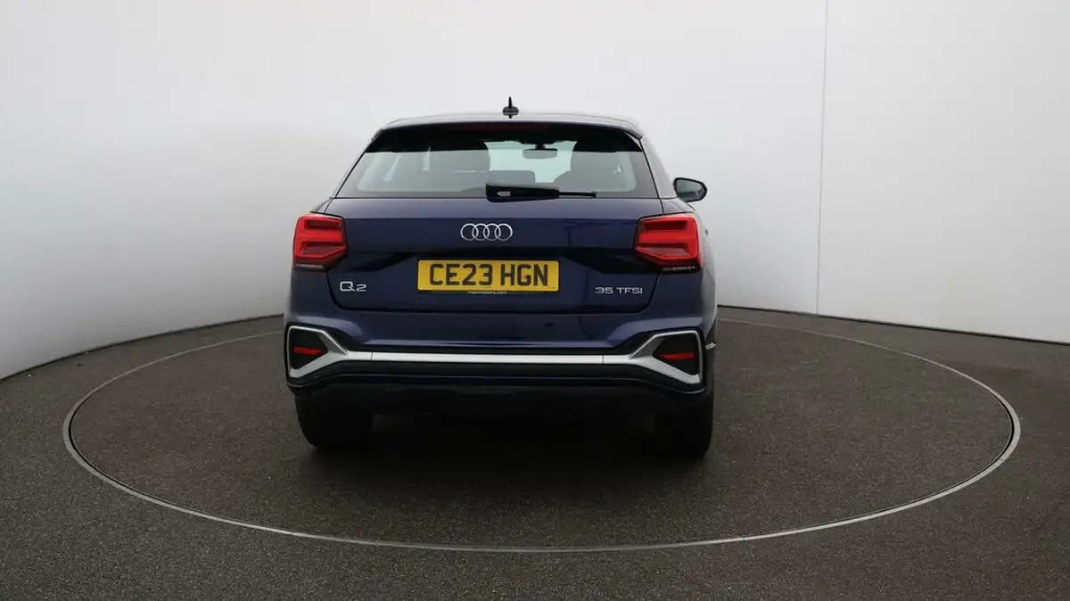2023-audi-q2-15-35-tfsi-s-line-tronic-big-50